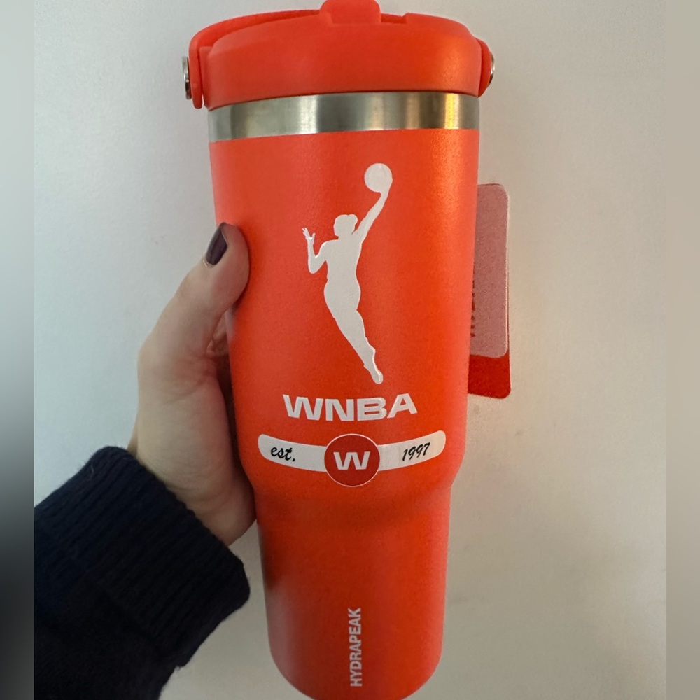 NWT WNBA Orange Hydrapeak Bottle - Picture 3 of 3